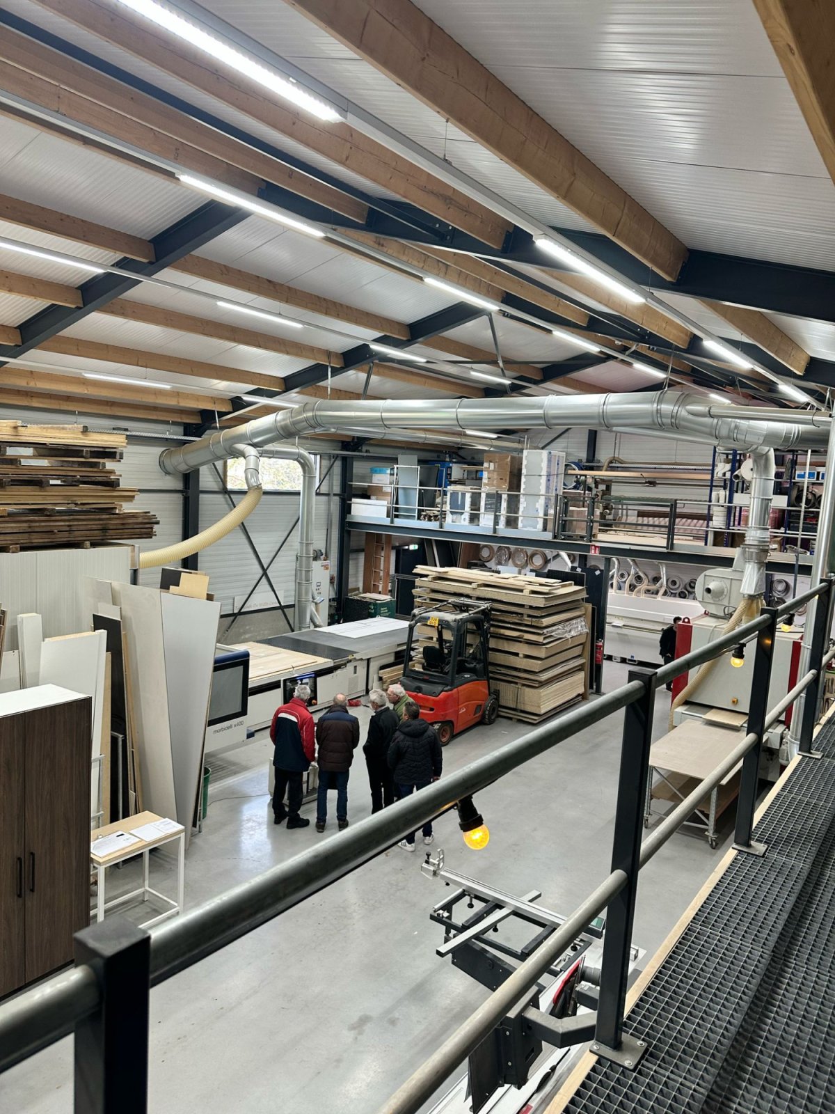 Overzichtsfoto van de fabriek tijdens de open dag